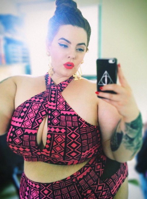 tessmunster:  Spending my entire vacation in a bikini✔️ Not giving a fuck ✔️