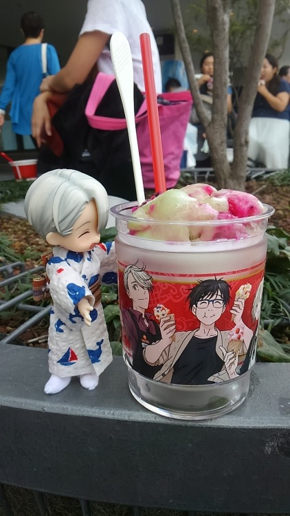 lucycamui:  Yuri!!! on ICE x Cold Stone