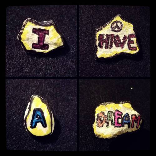 Day 16: #rockmy365days #rocks #stones #doodle #365project #artproject #art #rockart #champaign #cha