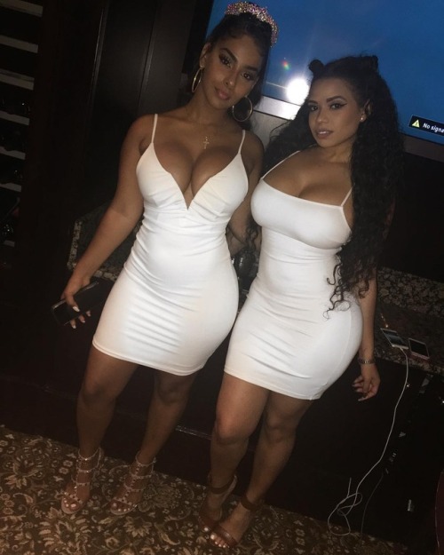 sexyvideosonline:ayishadiaz & missballerina MoonSHINEhigh approved