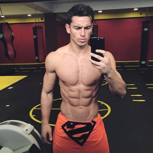 boyzoo:  Valeriu Gutu