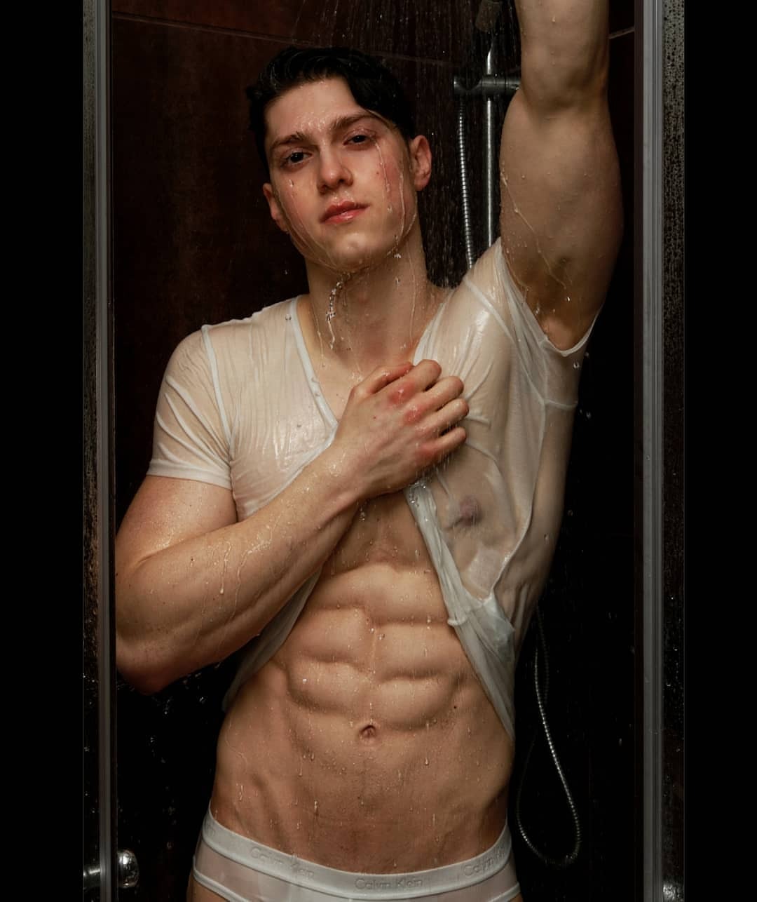 thebeautyofmalebodies:  mattia pecchini