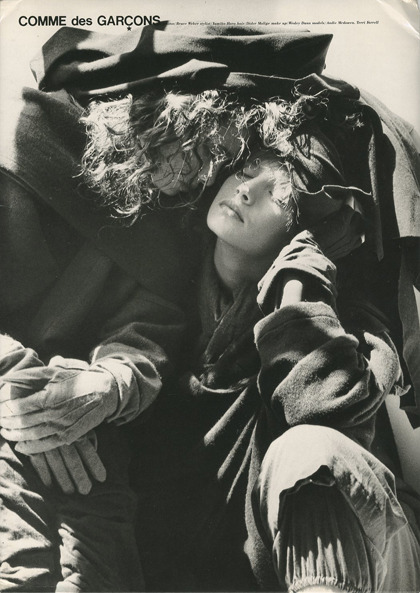 dinnerwithannawintour:  Comme des Garcons by Bruce Weber 