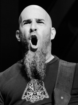 music5starsupreme:  SCOTT IAN , ANTHRAX