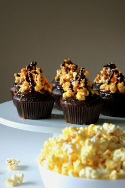 boozybakerr:  Guinness Cupcake with Chocolate