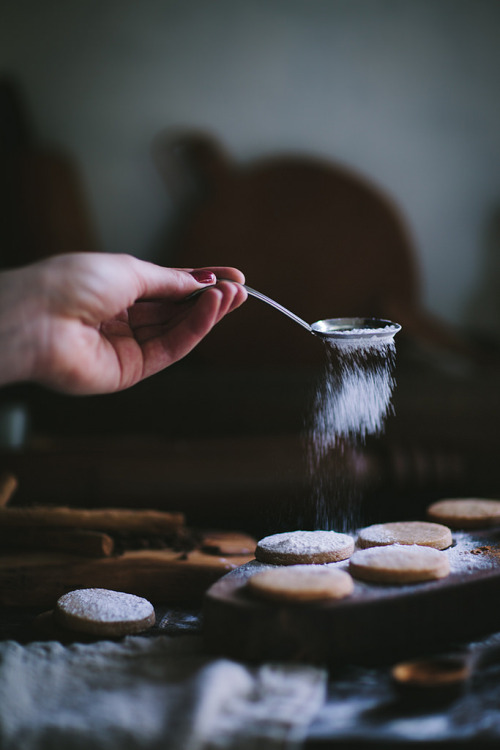 owls-n-elderberries:Chai Shortbread Cookies by Eva Kosmas Flores | Adventures in Cooking by Eva Kosm