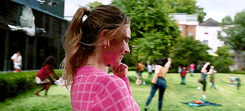catherinemiddletons:LILY JAMES for Sky Mobile’s ‘Hello Possible’ campaign