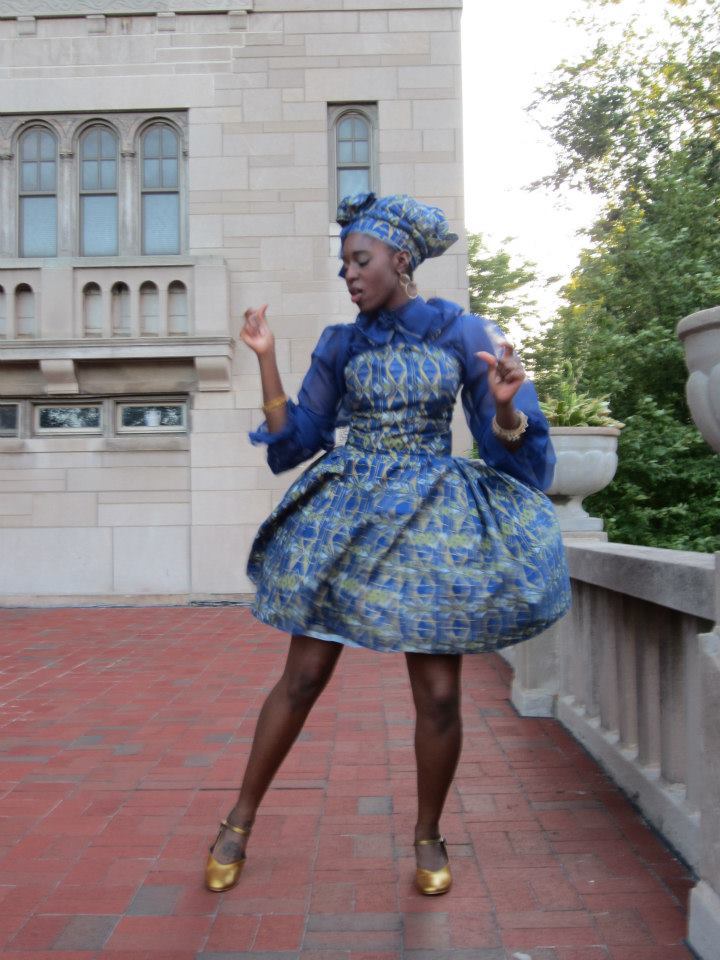 octavekitten:  lyrique86:African fabric + Lolita silhouette = Awesome.  Also, I’m
