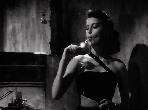 smokedriftingfromherlips: gregory-peck: Ava Gardner in The Bribe (1949) dir. Robert Z. Leonard Ava G