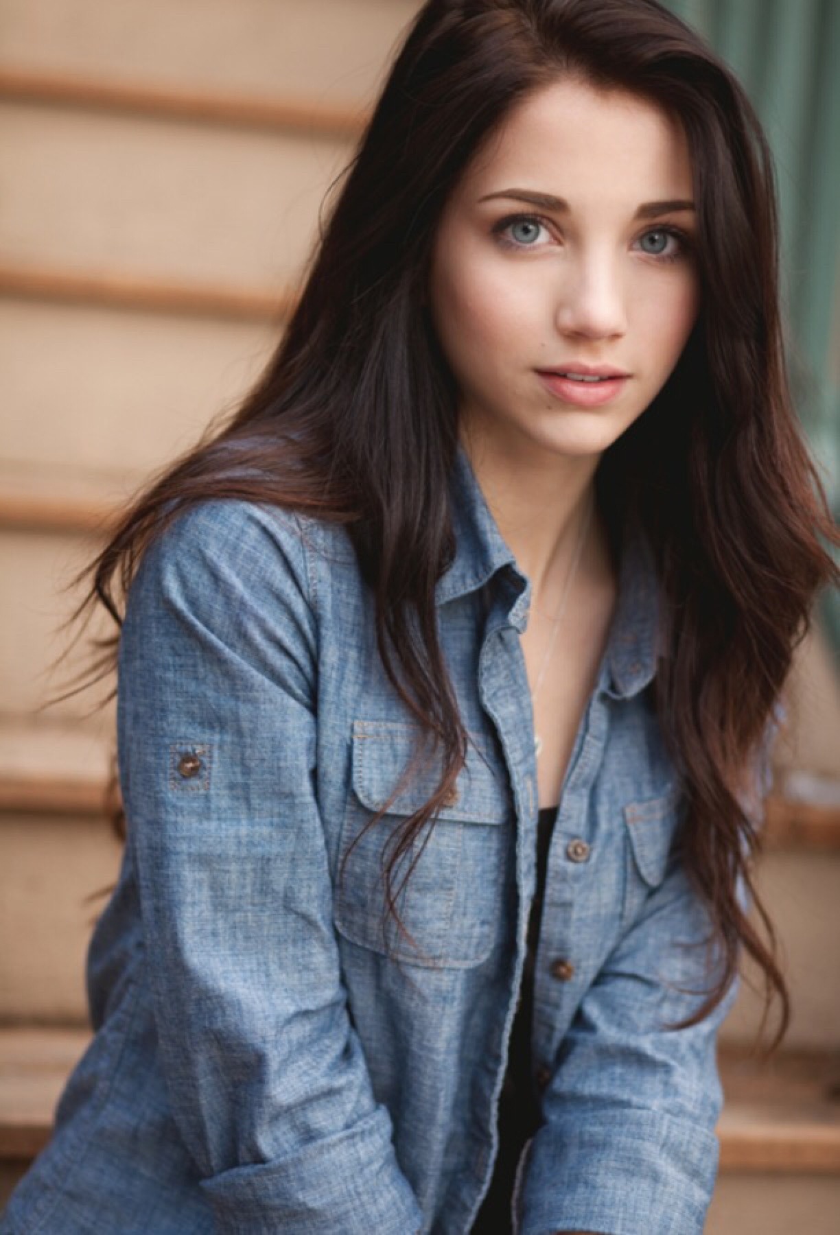 Emily rudd