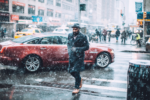 melodyandviolence:  NYC Snow Days by   Jose Tutiven   