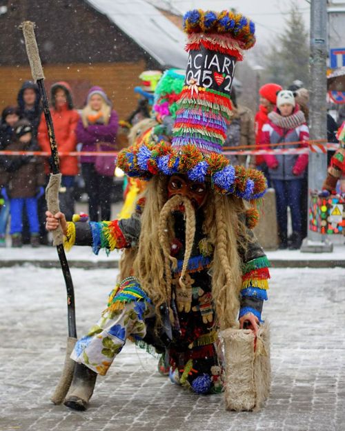 lamus-dworski:Celebrations known as Gody Żywieckie (or Dziady Żywieckie) in Milówka, Poland. Images 