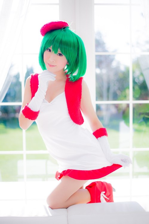 Macross Frontier - Ranka Lee [Xmas ver.] (Mashiro Yuki) 15HELP US GROW Like,Comment & Share.CosplayJapaneseGirls1.5 - www.facebook.com/CosplayJapaneseGirls1.5CosplayJapaneseGirls2 - www.facebook.com/CosplayJapaneseGirl2tumblr - http://cosplayjapaneseg