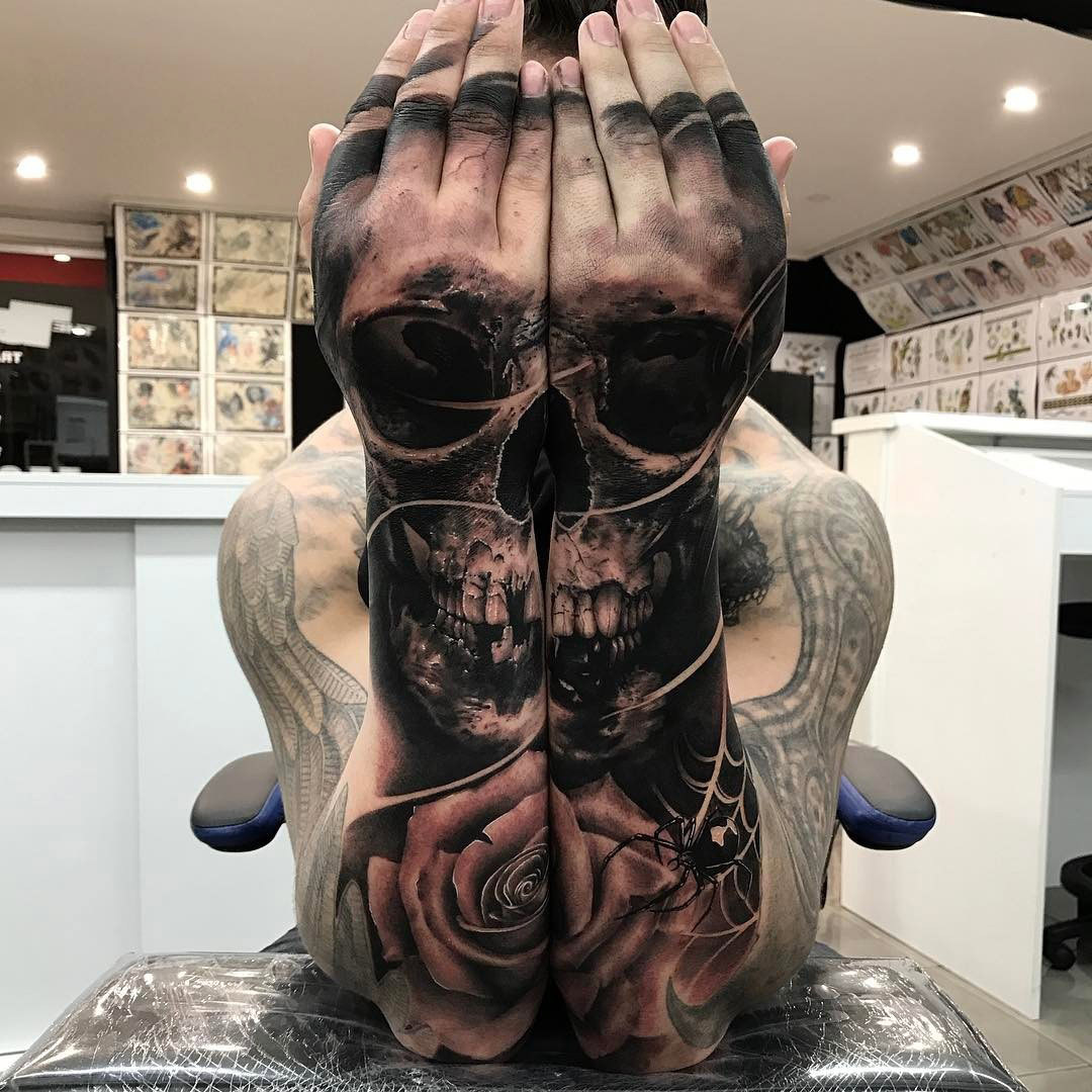 tattooideas123:Skull &amp; Rose Double Hand &amp; Armhttp://tattoo-ideas.com/skull-double/