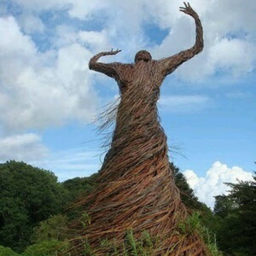 #soul #wind #sculpture #awesome #klsplus https://www.instagram.com/p/0_EEyfwBV4/?utm_source=ig_tumbl