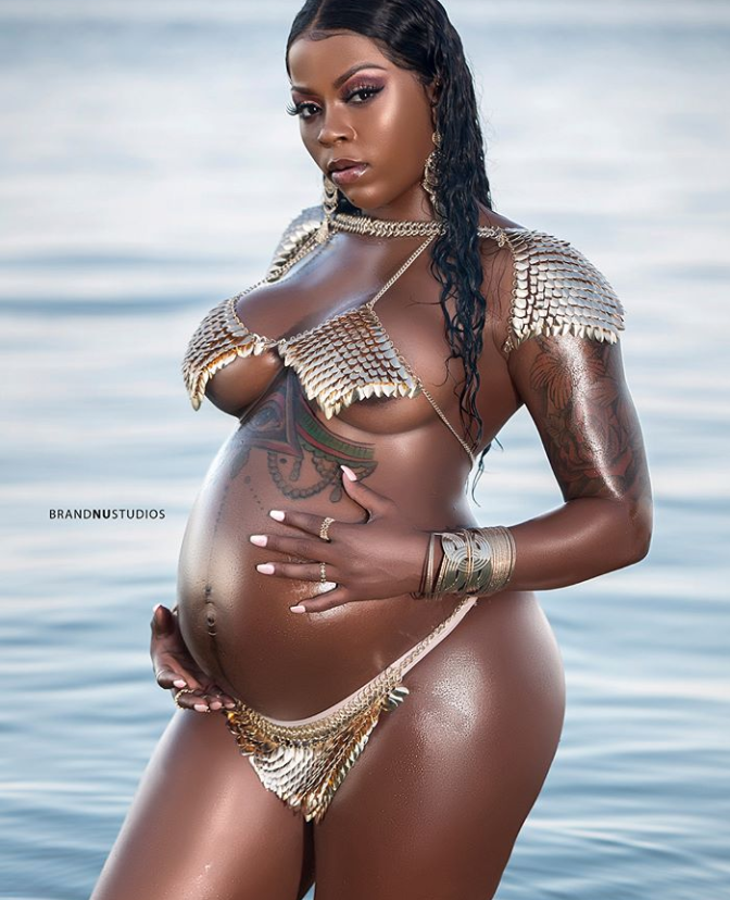 bredxwhite:  Breed a Nubian Queen ❤ Im going to look AMAZING just like her! I plan to announce my pregnancy on snapchat first and share my journey and videos there privately. If you thought about signing up to my snap now would be an amazing time to