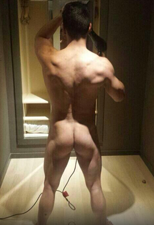 hotfamousmen:  Noel Bayarri