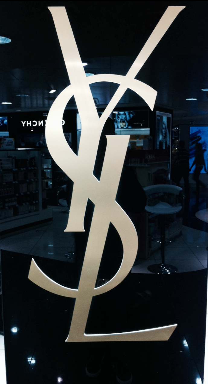 phuckindope:  Yves Saint Laurent 
