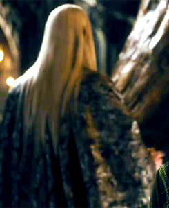 thranduilings:Ignoring all the fandom drama, this was definitely the most important shot in the whol