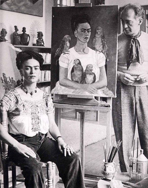 24hoursinthelifeofawoman:  Kahlo in her studio with Me and My Parrots, 1941. 