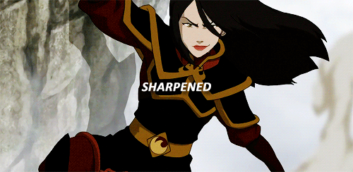 baezulas:… i am not a girl, i am a weapon. 