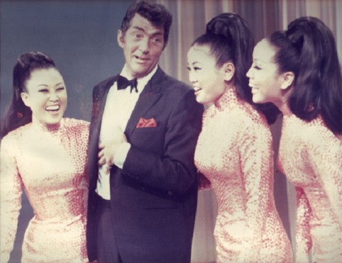 halos7vines:  [The Kim Sisters] were a South Korean trio who had a successful career in America during the 50’s and 60’s. To support their family during the Korean War, they performed songs for American GIs who then spread word of them after returning