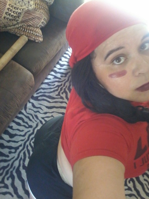 xqu33nkushx: Batter up !! check out my vids on instagram @queenkush_goddess