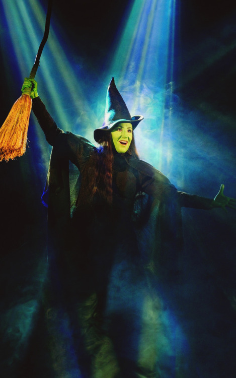 2011 Anne Brummel as Elphaba 2nd National Tour Company - Photo by Joan Marcus