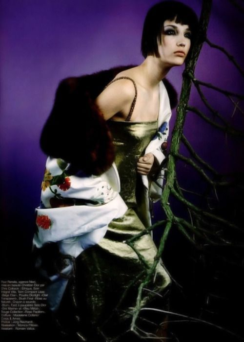 Cocoon CoatChristian Dior/John GallianoHaute CoutureSpring/Summer 1998Sources: 1 | 2 | 3 | 4 | 5 | 6