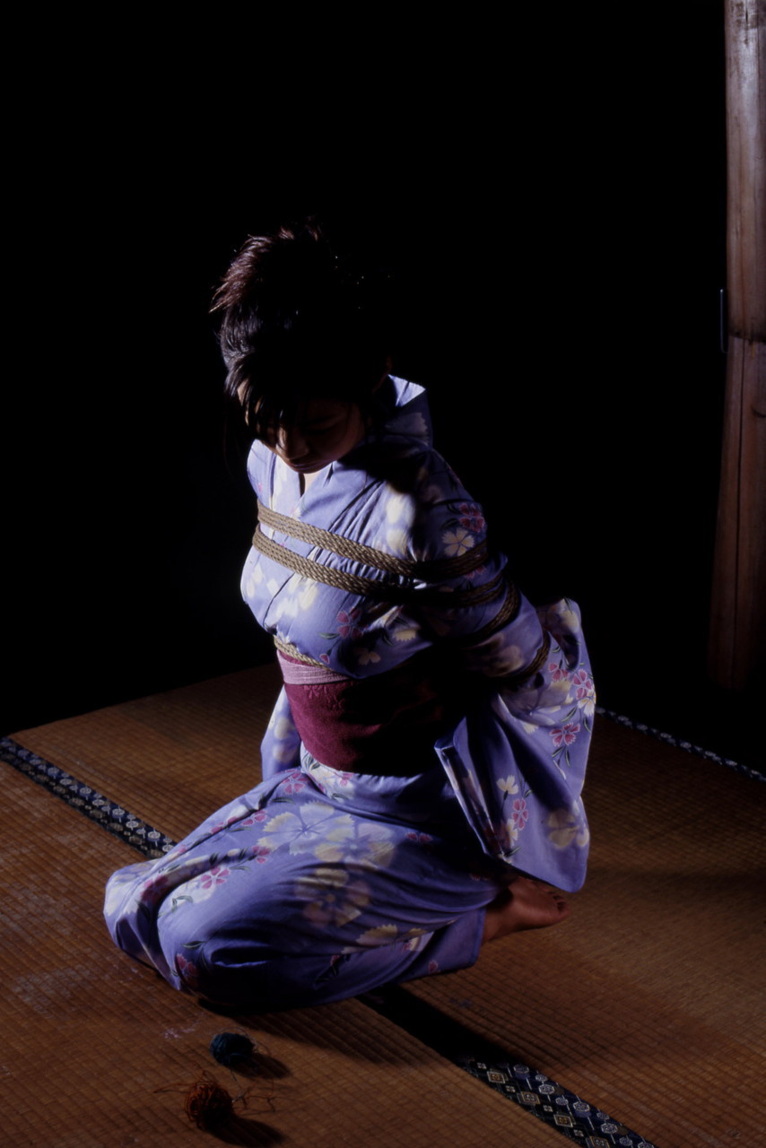 renderedtwice: r² Hirai Hirasawa 