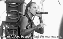 c0mmonkings:  brelectricity123:  Be you.  :’) 