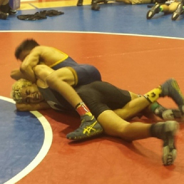 amateur-wrestling:  Puttin in work during the offseason #wrestlinglife  #thegrind