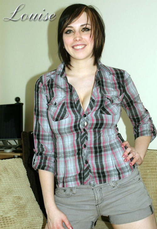 herlovingmaster1114:  hiskneelingangel would you like if she was the girl Daddy brought home for us to play with? Not a blonde but I thought you would still be eager to fuck her with Daddy