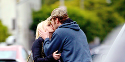 chrisprattsource:  Chris Pratt and Anna Faris