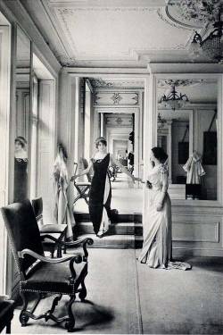 Sydneyflapper:  House Of Worth Salon,  Créateurs De La Mode  (1910) By  Roger-Milès