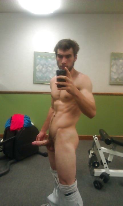 nakeddudesfortheladies:  http://nakeddudesfortheladies.tumblr.com/http://nakeddudegifsfortheladies.tumblr.com/