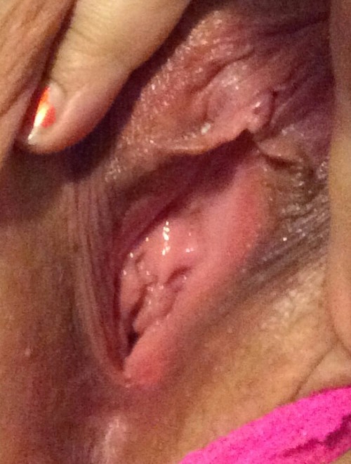 bbwhotwife2cum4: Collection of pics of my tight, wet, squirting pussy. Reblog and comment if you wan