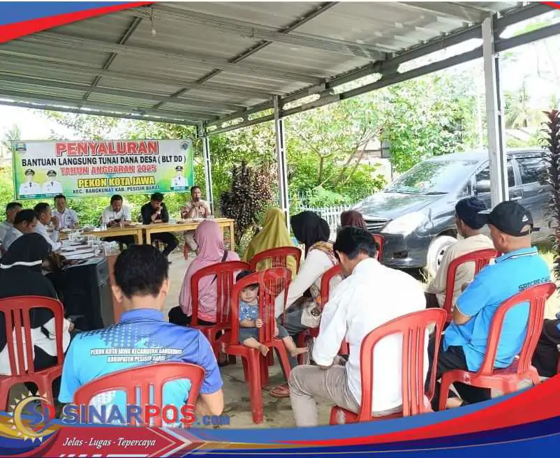 Pemerintahan Pekon Kota Jawa Kecamatan Bangkunat Realisasikan BLT-DD Tahap Ke 1 Tahun 2025 KE 10 KPM