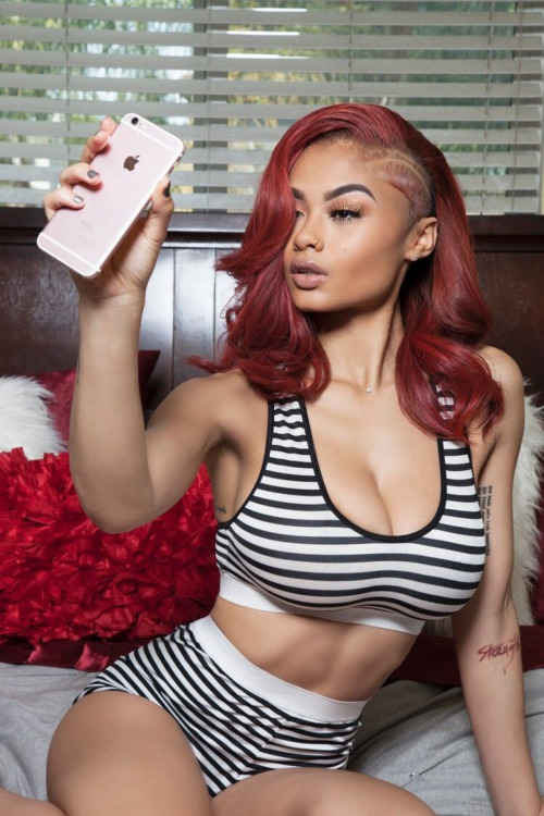 mr-sir-gold:  Goldie Certified