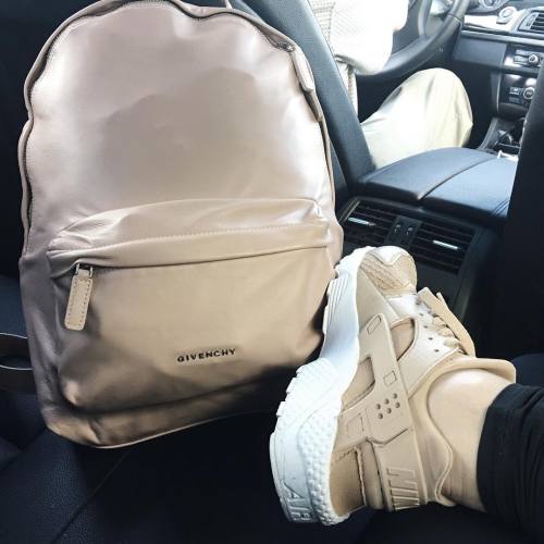 blvck-zoid:  yungsvmuel:  streetbefashion:  vaines:  19+  Dress Well Or Die Trying: Follow streetbefashion​  YUNGSVMUEL   More Here Shop At Enfin Leve