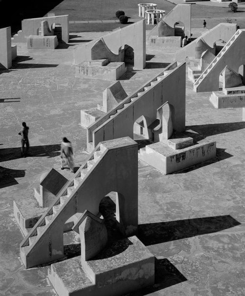 Maggieontherocks:jantar Mantar Observatory’.  Jaipur, India (2002) 📷 By Hélène