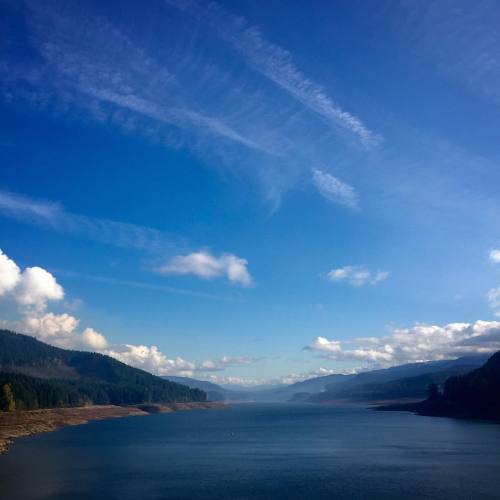 Nice day! #lanecounty #eugene #oregon #pacificnorthwest #lake