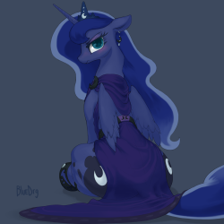 rarityismywaifu:  bluedrg19:  luna  cute