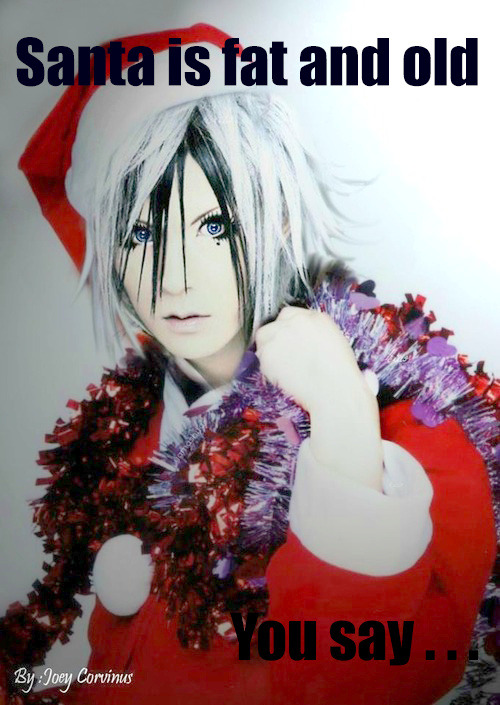 alienfist:  Sexy Santa &lt;3
