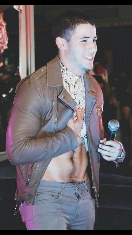 male-celebs-naked:  Nick Jonas 1 See more here