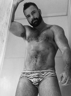 Fur, Tats, Leather and Scruff...