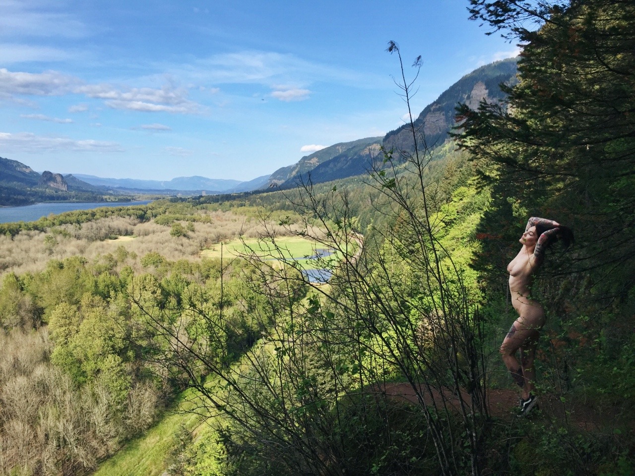 abchannahxyz:  Today I became a forest nymph.