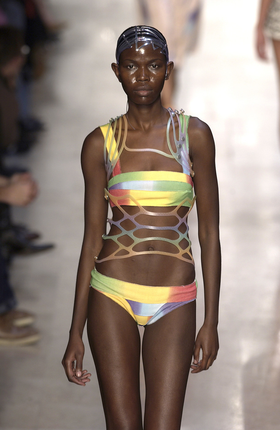 howtobeafuckinglady:  Caroline Bwonobo,Issey Miyake Spring 2004 