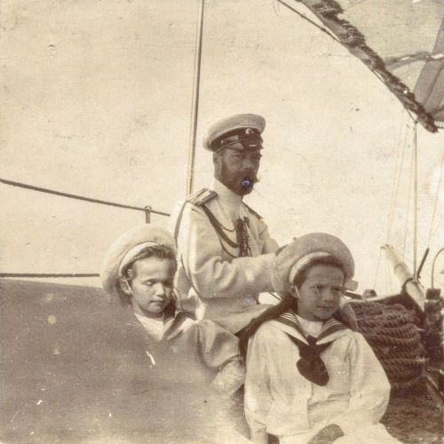  Tsar Nicholas II with his two eldest daughters, Olga and Tatiana Nikolaevna Romanov on the Standart
