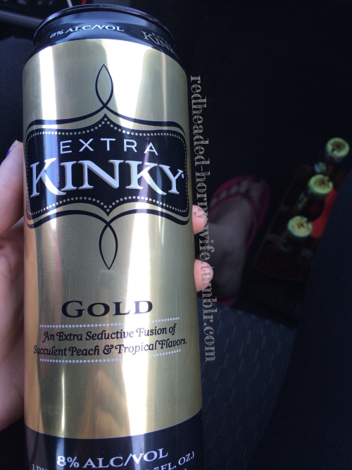 redheaded-horny-wife:  Extra kinky up in hurr tonight.